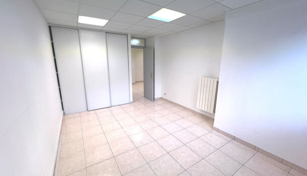 Local commercial 5 pièces  à vendre Toulon 83000