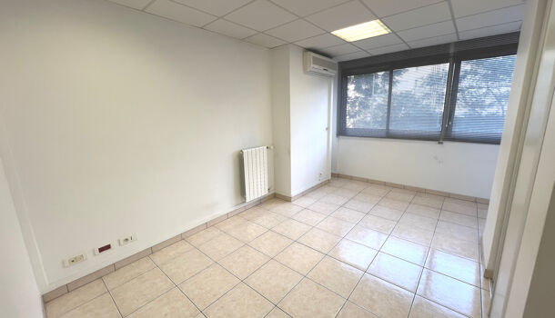 Local commercial 5 pièces  à vendre Toulon 83000