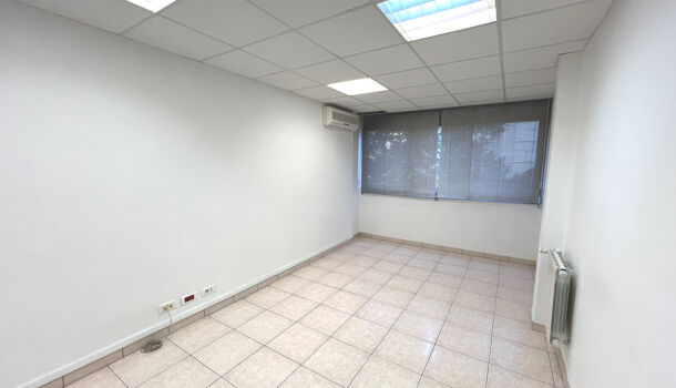 Local commercial 5 pièces  à vendre Toulon 83000