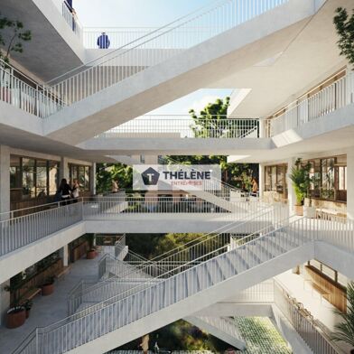 Commerce  1980800 €