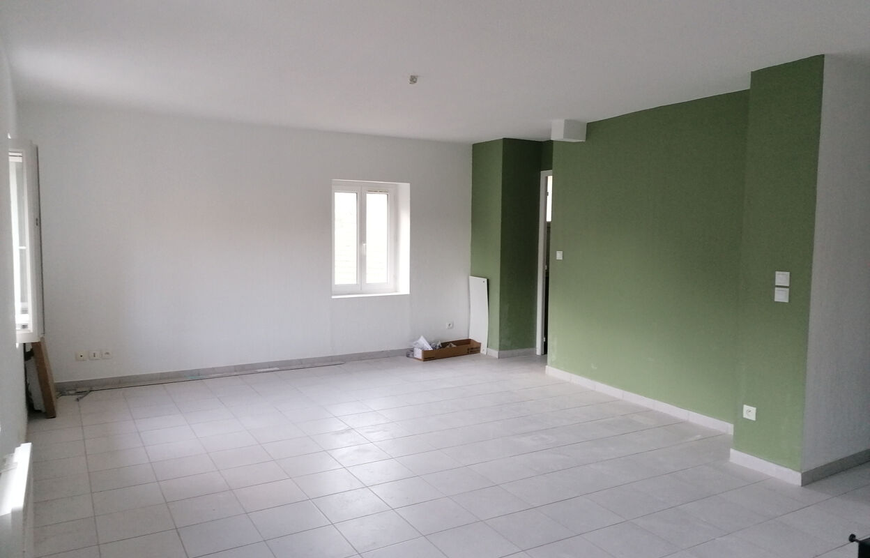 appartement 3 pièces 72 m2 à louer à Tourrette-Levens (06690)