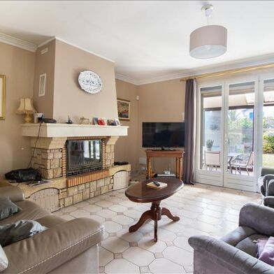 Maison 6 pièces 596790 €