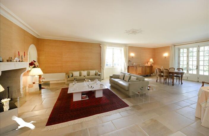 Maison en pierre de 6 pièces principales — photo 2
