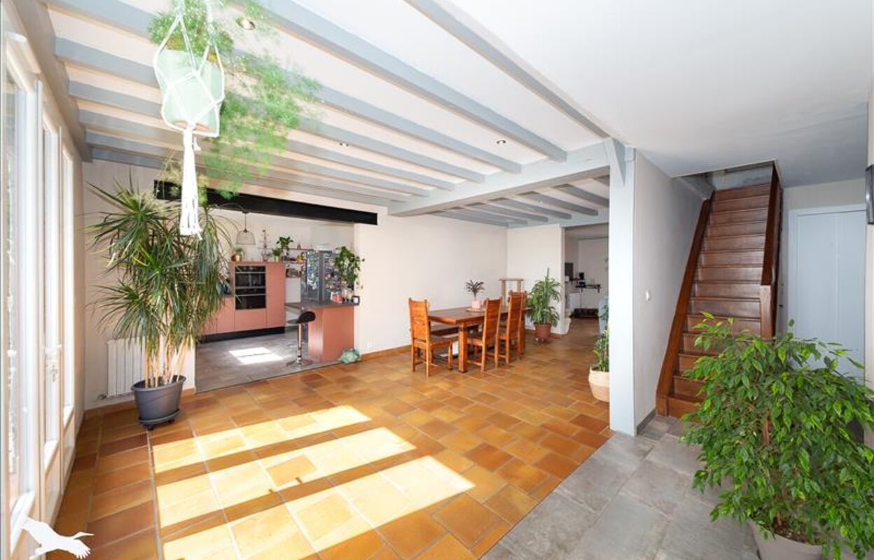 maison 5 pièces 147 m2 à vendre à Cézac (33620)