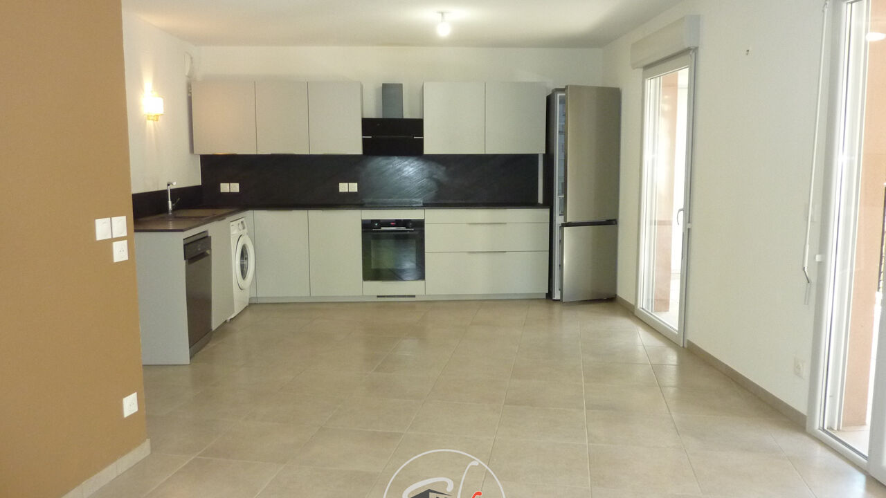 appartement 3 pièces 64 m2 à louer à Carros (06510)