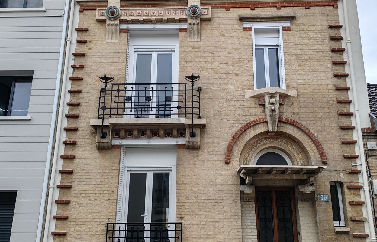 maison 10 pièces 215 m2 à vendre à Reims (51100)