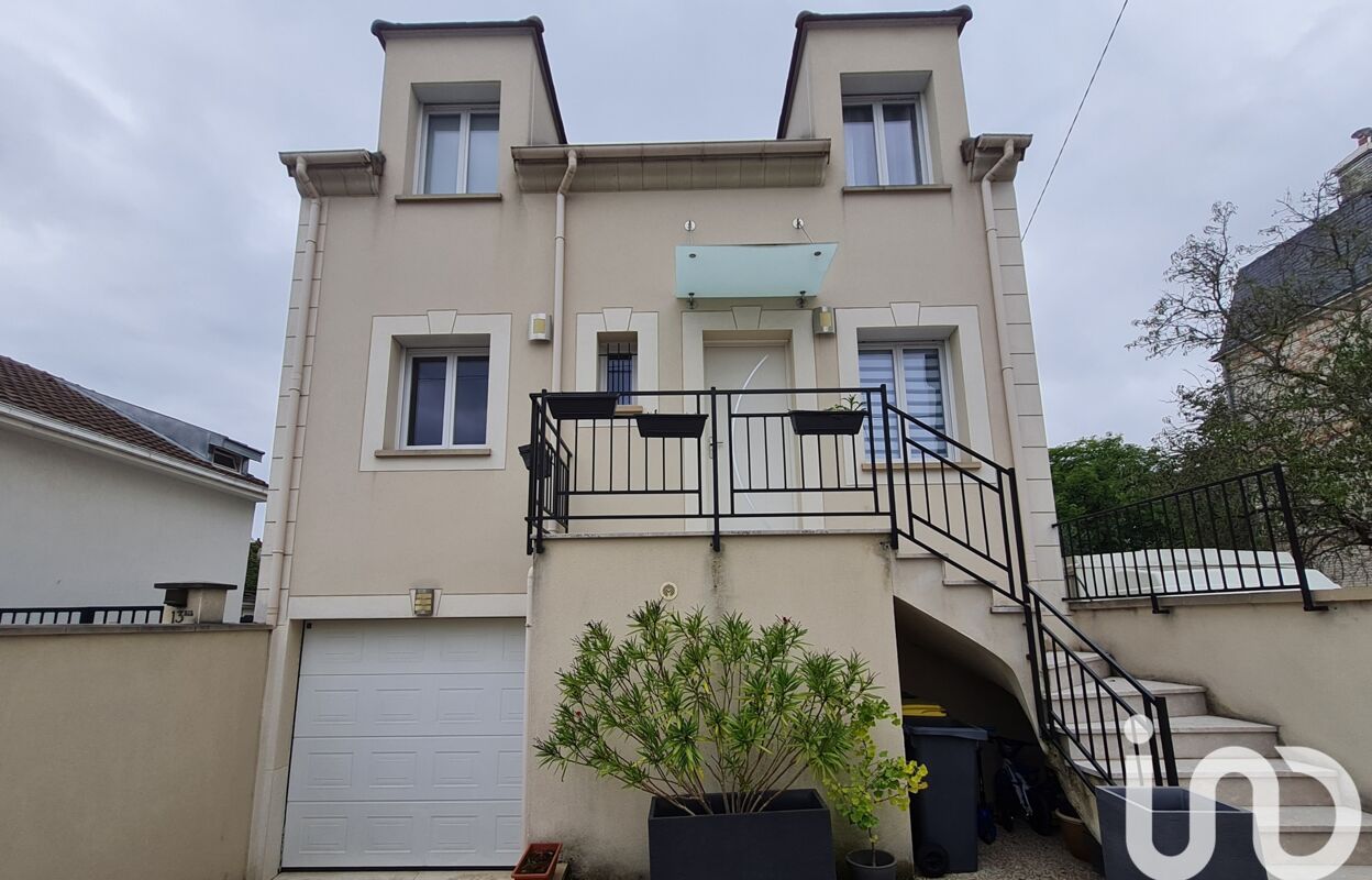 maison 5 pièces 98 m2 à vendre à Villeneuve-le-Roi (94290)