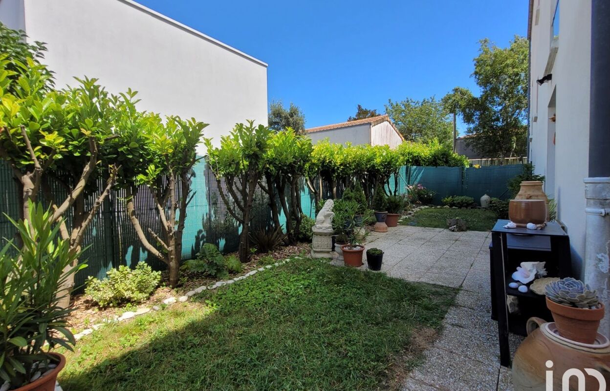 appartement 3 pièces 64 m2 à vendre à La Rochelle (17000)