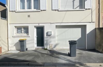 vente maison 255 000 € à proximité de Ormes (51370)