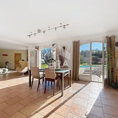 Maison 7 pièces 1390000 €