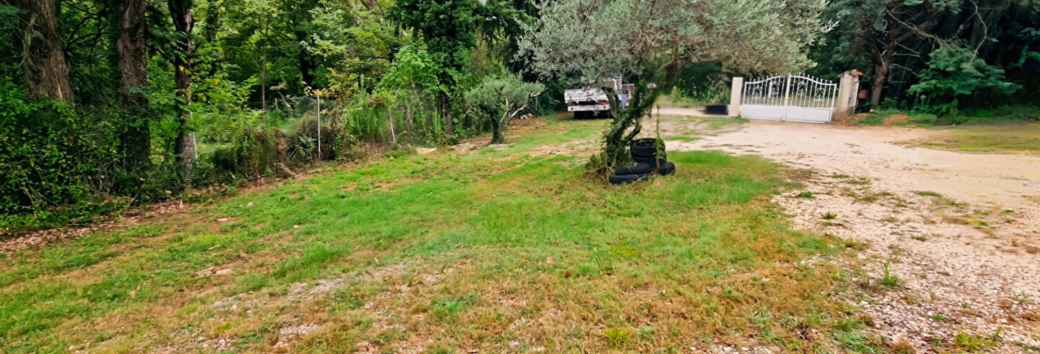 Terrain  568 m² à vendre à Arpaillargues-et-Aureilhac (30700)