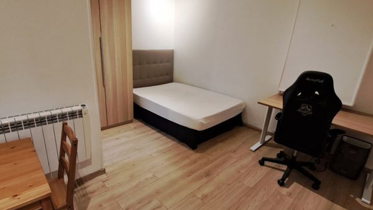 appartement 1 pièces 26 m2 à louer à Lyon 8 (69008)