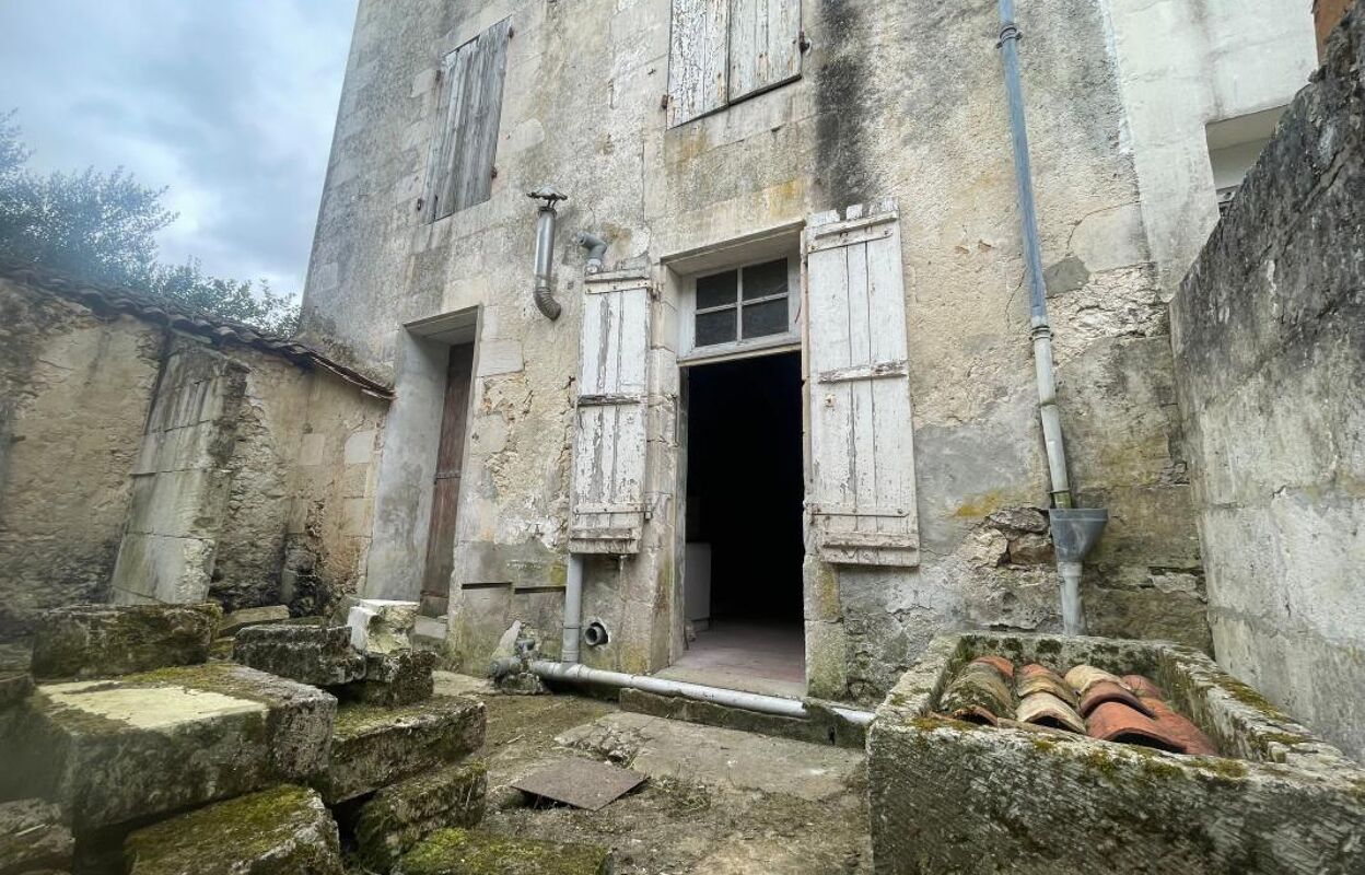 maison 4 pièces 150 m2 à vendre à Saint-Porchaire (17250)