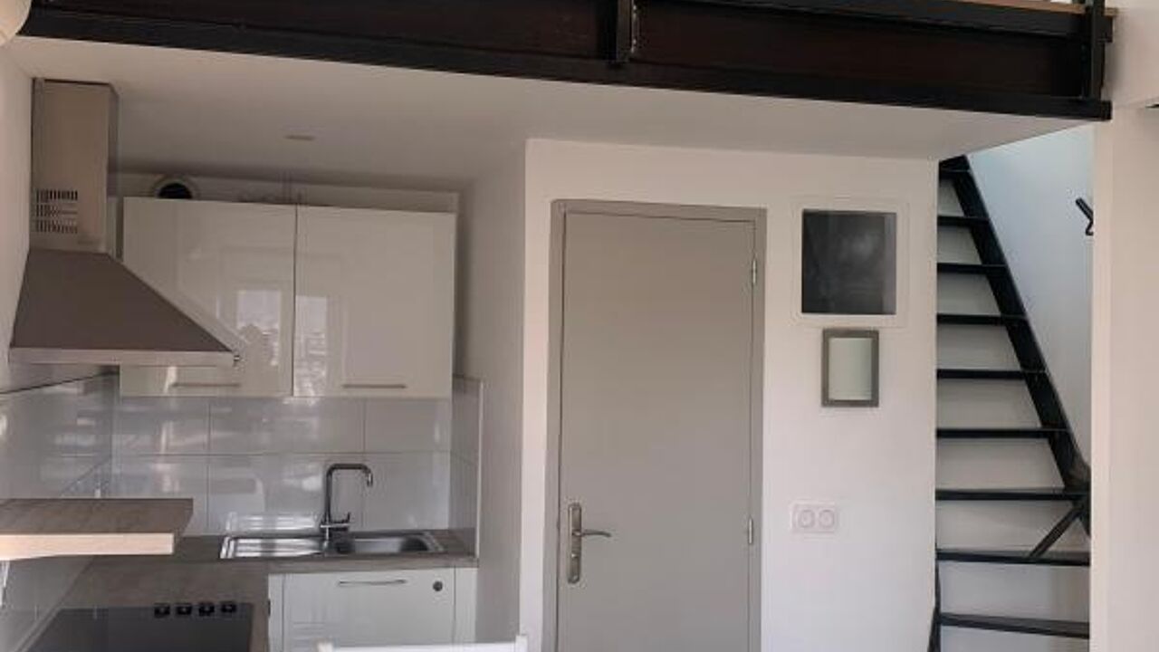 appartement 2 pièces 18 m2 à louer à Nîmes (30900)