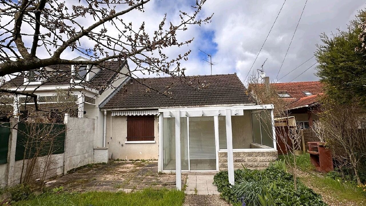 maison 4 pièces 79 m2 à vendre à Beauchamp (95250)