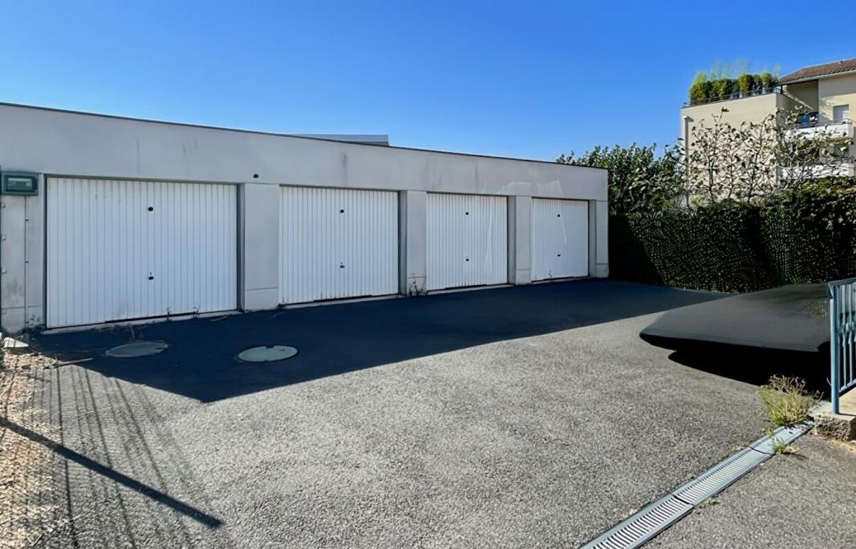 garage  pièces  m2 à vendre à Toulouse (31200)