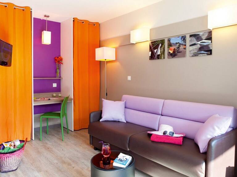 Appartement 2 pièces LMNP _ BAIL COMMERCIAL BELAMB — photo 1
