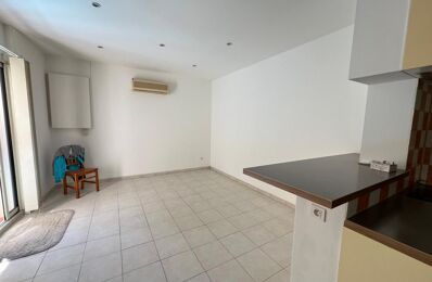 location appartement 575 € CC /mois à proximité de Marseille 12 (13012)