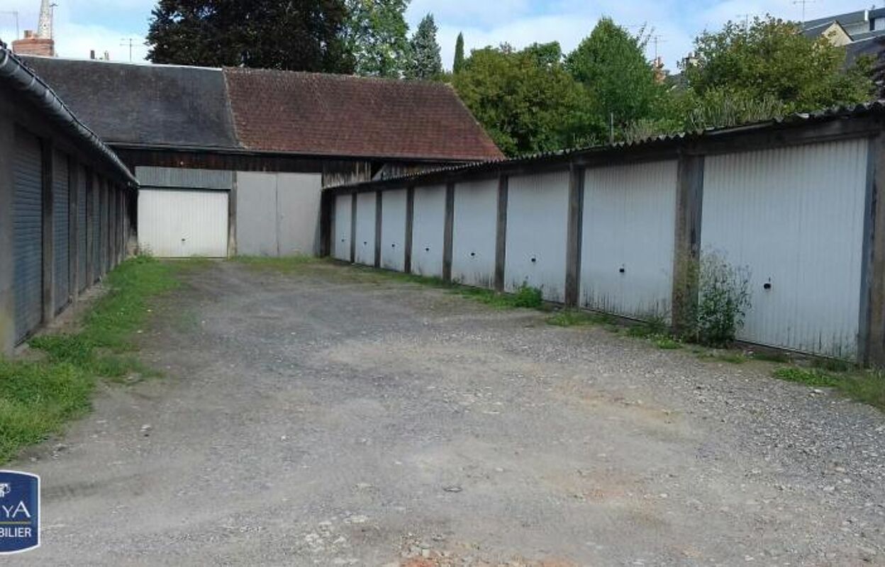 garage  pièces  m2 à louer à Châteauroux (36000)