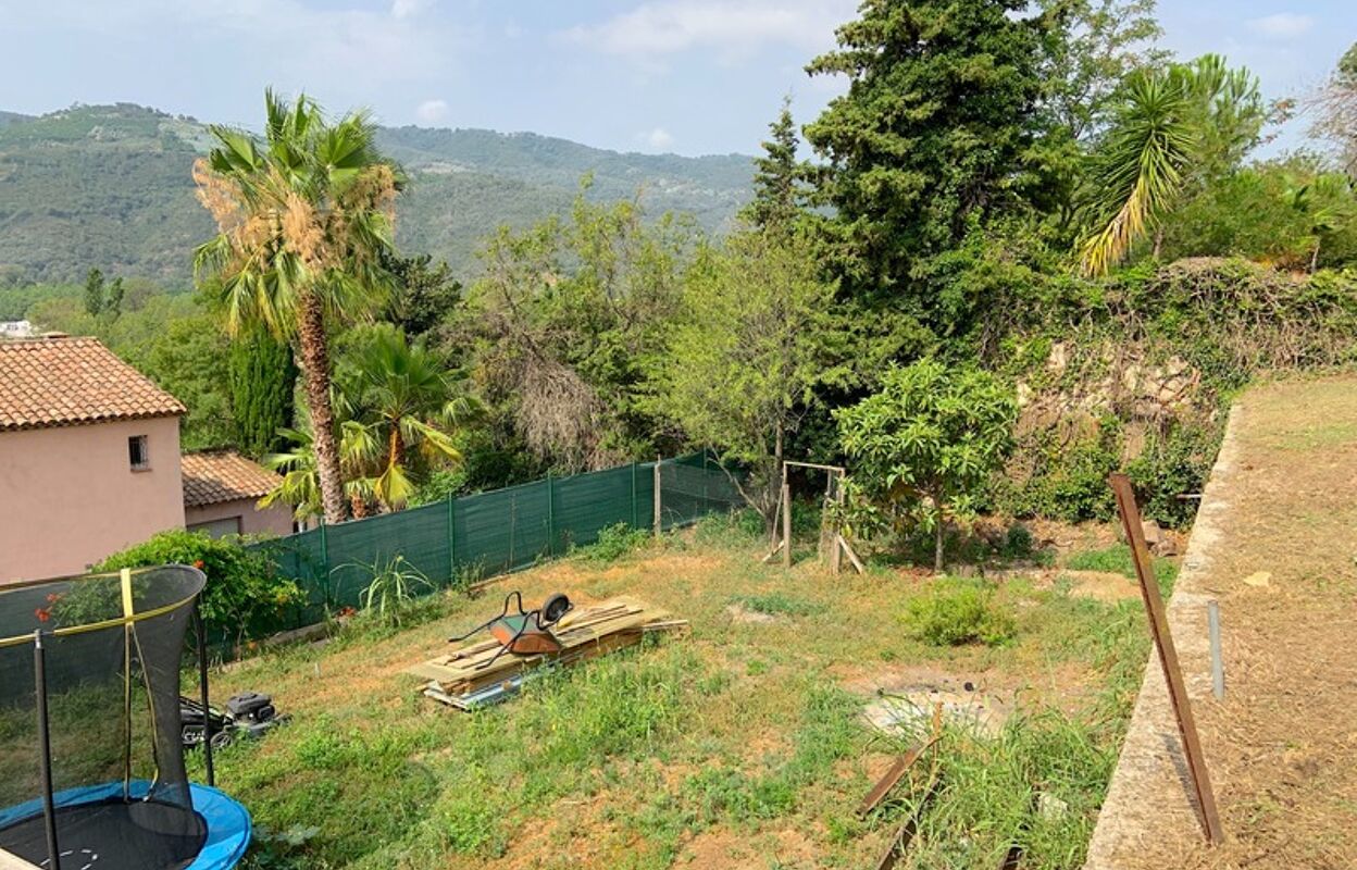 terrain  pièces 592 m2 à vendre à La Roquette-sur-Siagne (06550)