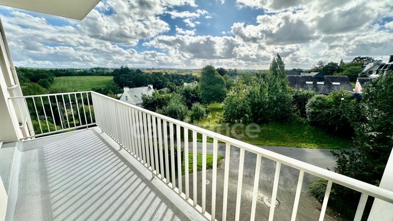 appartement 5 pièces 103 m2 à vendre à Carhaix-Plouguer (29270)