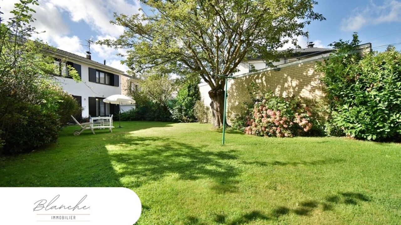 maison 4 pièces 95 m2 à vendre à Lambersart (59130)