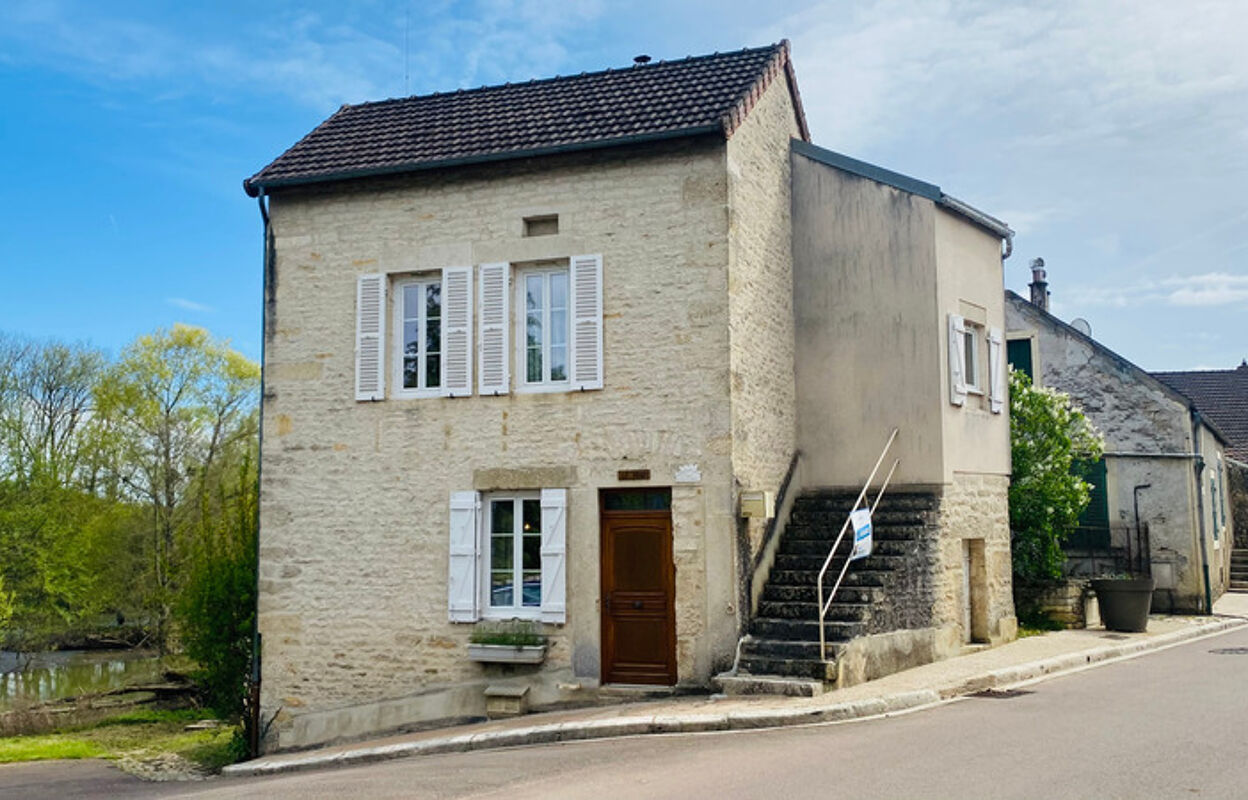 maison 5 pièces 88 m2 à vendre à Massangis (89440)