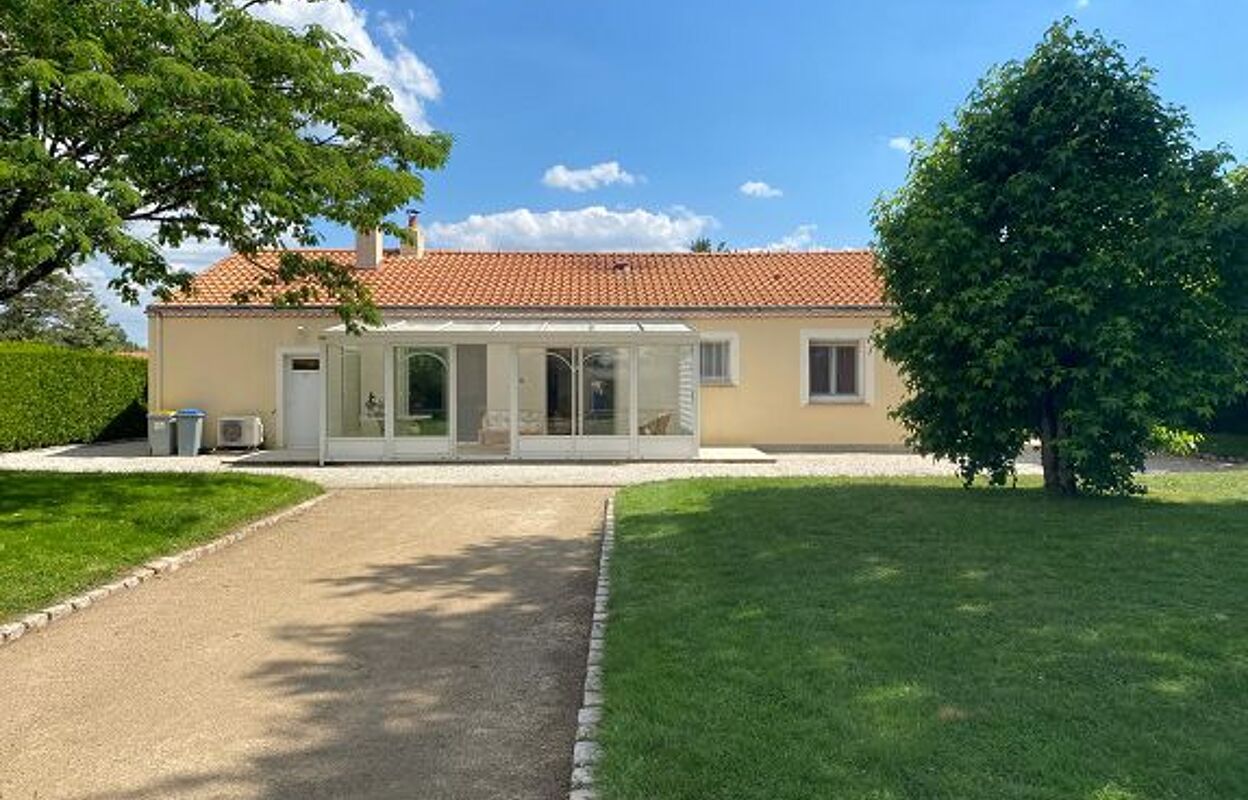 maison 4 pièces 103 m2 à vendre à Saint-Léger-les-Vignes (44710)