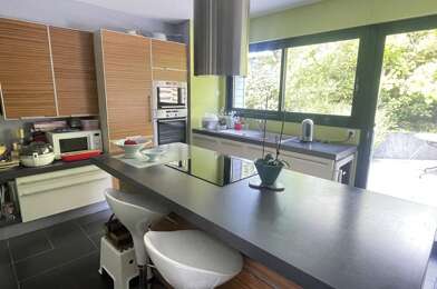 Maison 7 pièces 776250 €