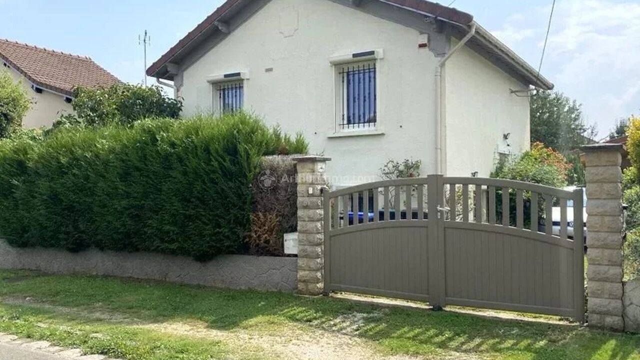 maison 5 pièces  m2 à vendre à Montry (77450)