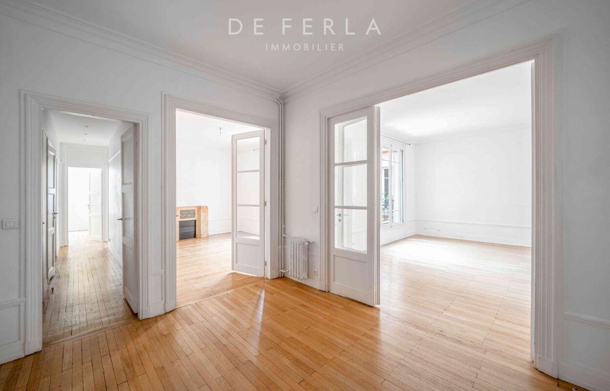 appartement 7 pièces 135 m2 à vendre à Paris 15 (75015)