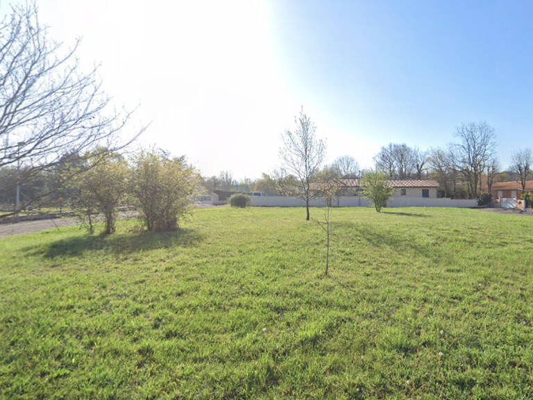 Terrain plat Saint Martial — photo 1