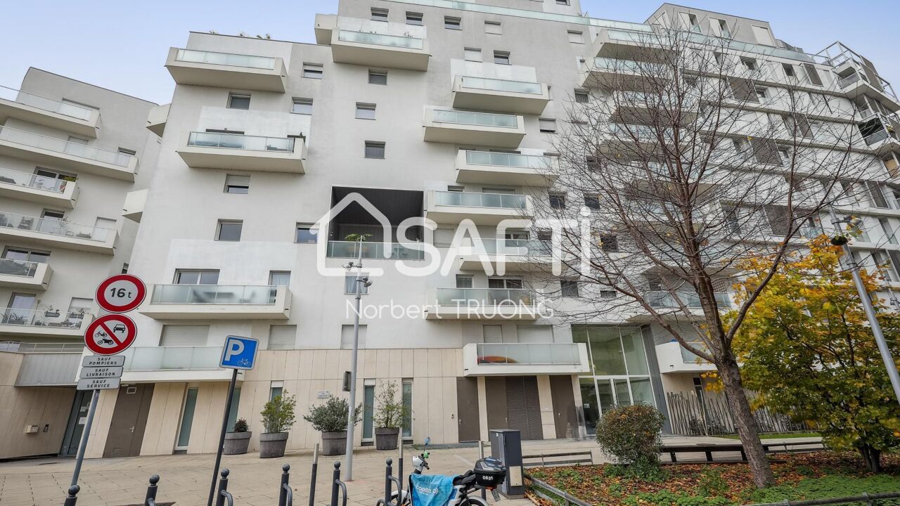 appartement 4 pièces 79 m2 à vendre à Issy-les-Moulineaux (92130)