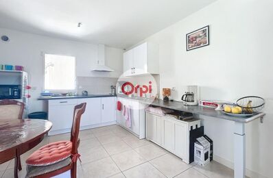 location appartement 680 € CC /mois à proximité de Muzillac (56190)