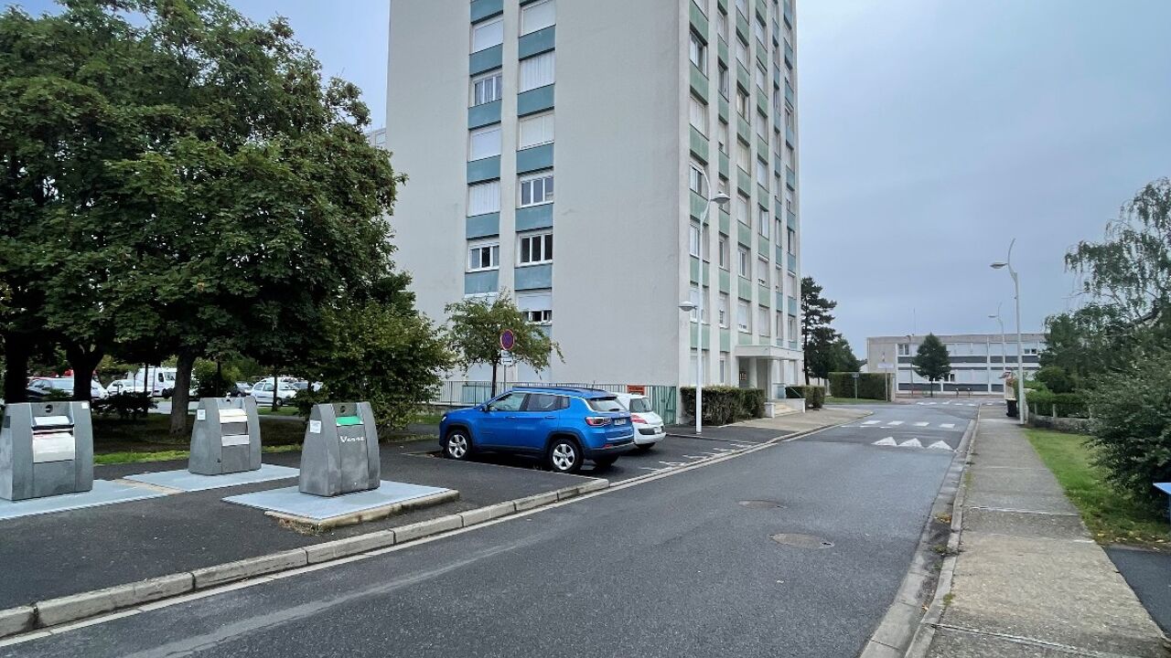 appartement 4 pièces 64 m2 à vendre à Joué-Lès-Tours (37300)