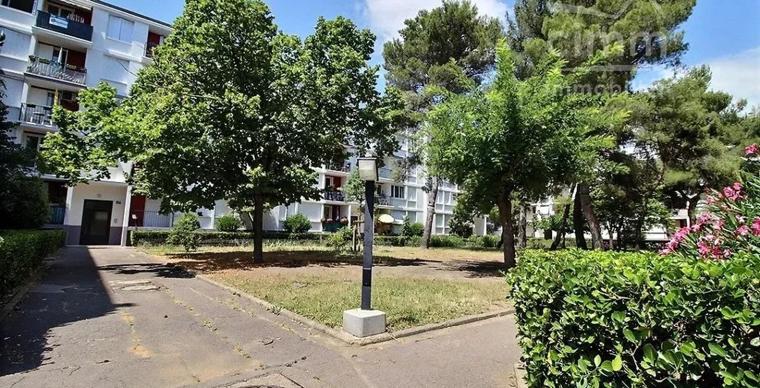 Estanove, T3 66m² + balcon + garage — photo 1