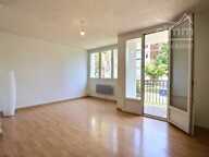 Estanove, T3 66m² + balcon + garage — photo 2