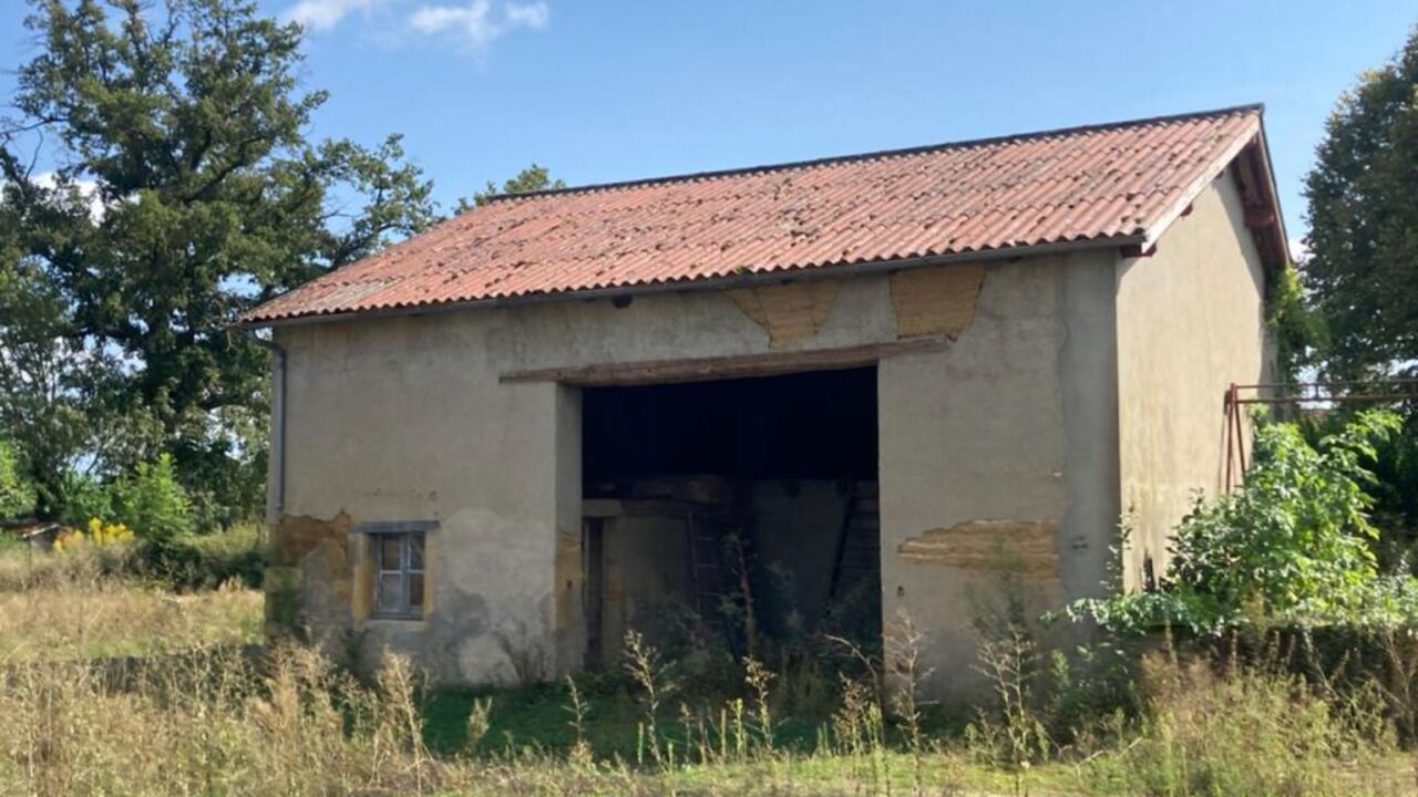 local industriel  pièces  m2 à vendre à Charlieu (42190)