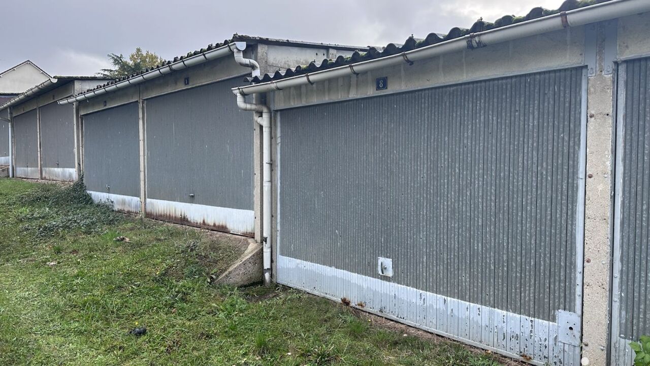 garage  pièces 14 m2 à vendre à Montluçon (03100)