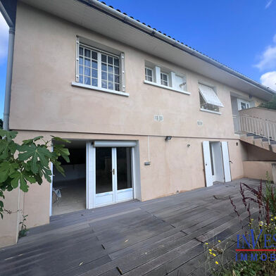 Maison 5 pièces 162 m²