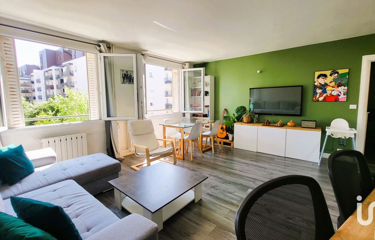 appartement 3 pièces 51 m2 à vendre à Vitry-sur-Seine (94400)