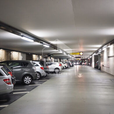 Parking 12 m²