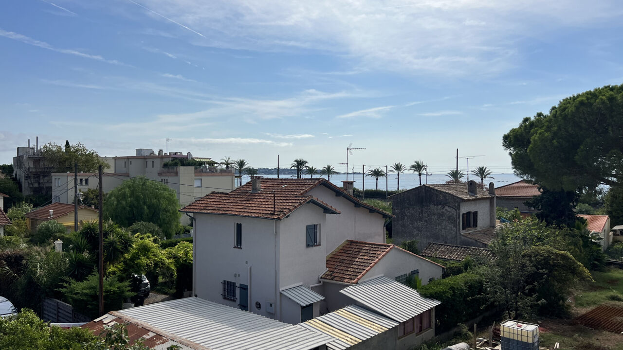 appartement 3 pièces 65 m2 à vendre à Golfe-Juan (06220)