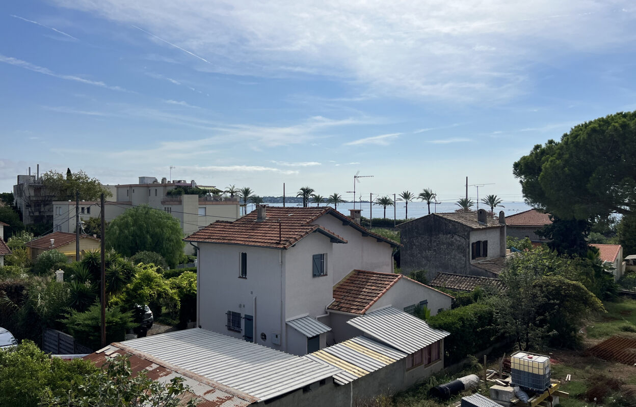 appartement 3 pièces 65 m2 à vendre à Golfe-Juan (06220)