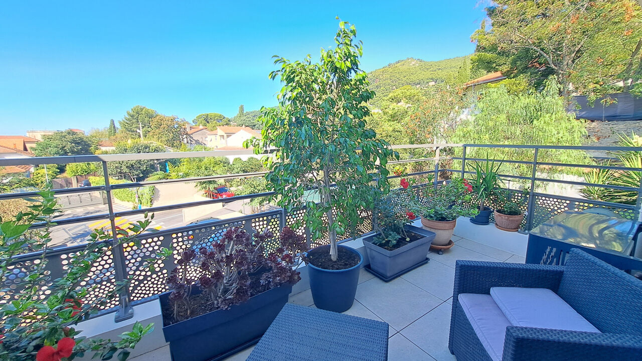 appartement 5 pièces 86 m2 à vendre à Toulon (83100)