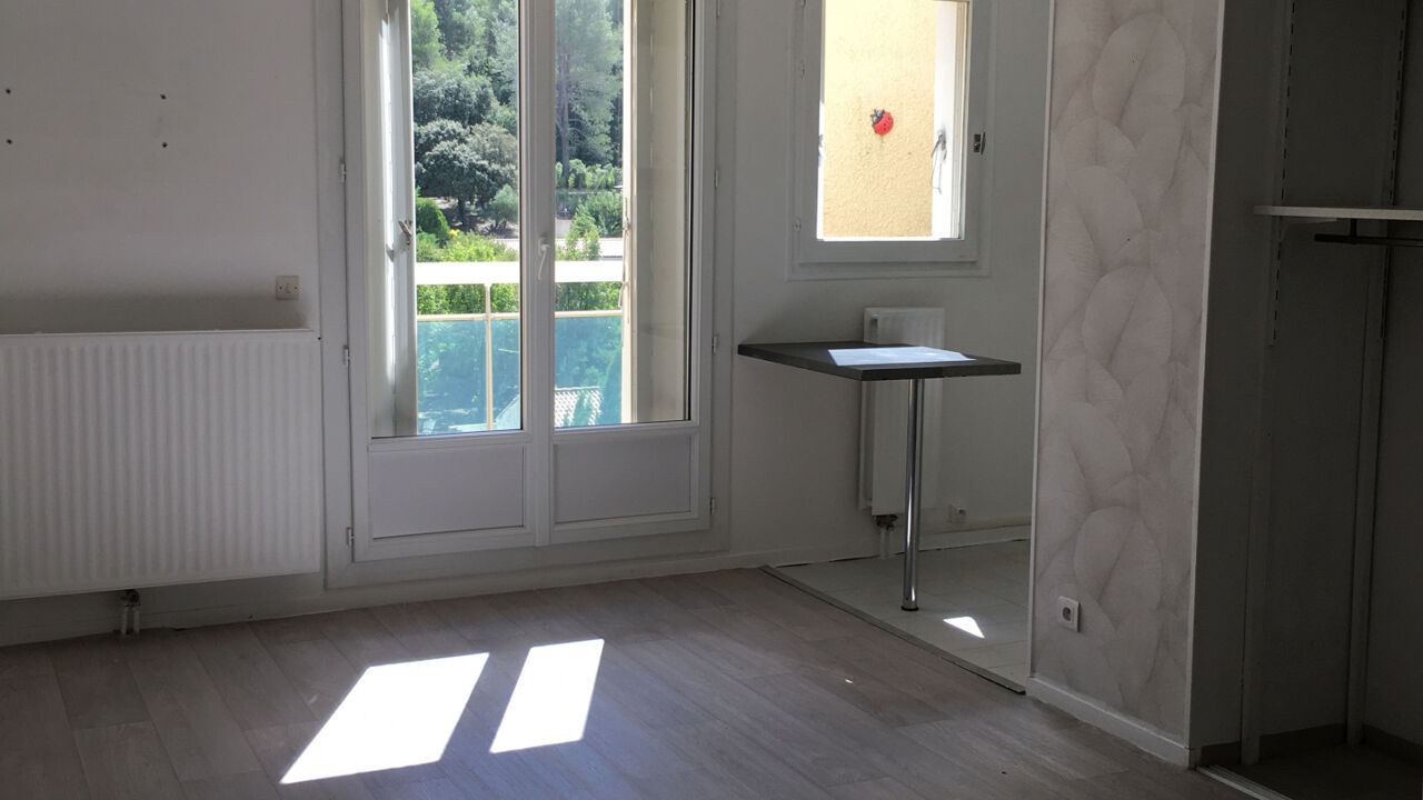 appartement 1 pièces 30 m2 à louer à Carnoux-en-Provence (13470)