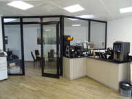 Bureaux et entrepôt en parfait état de 180m2 sur 2 niveaux a — photo 3
