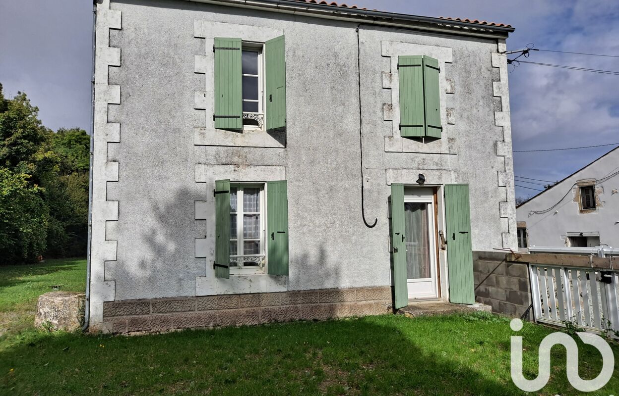 maison 4 pièces 140 m2 à vendre à Vouhé (17700)