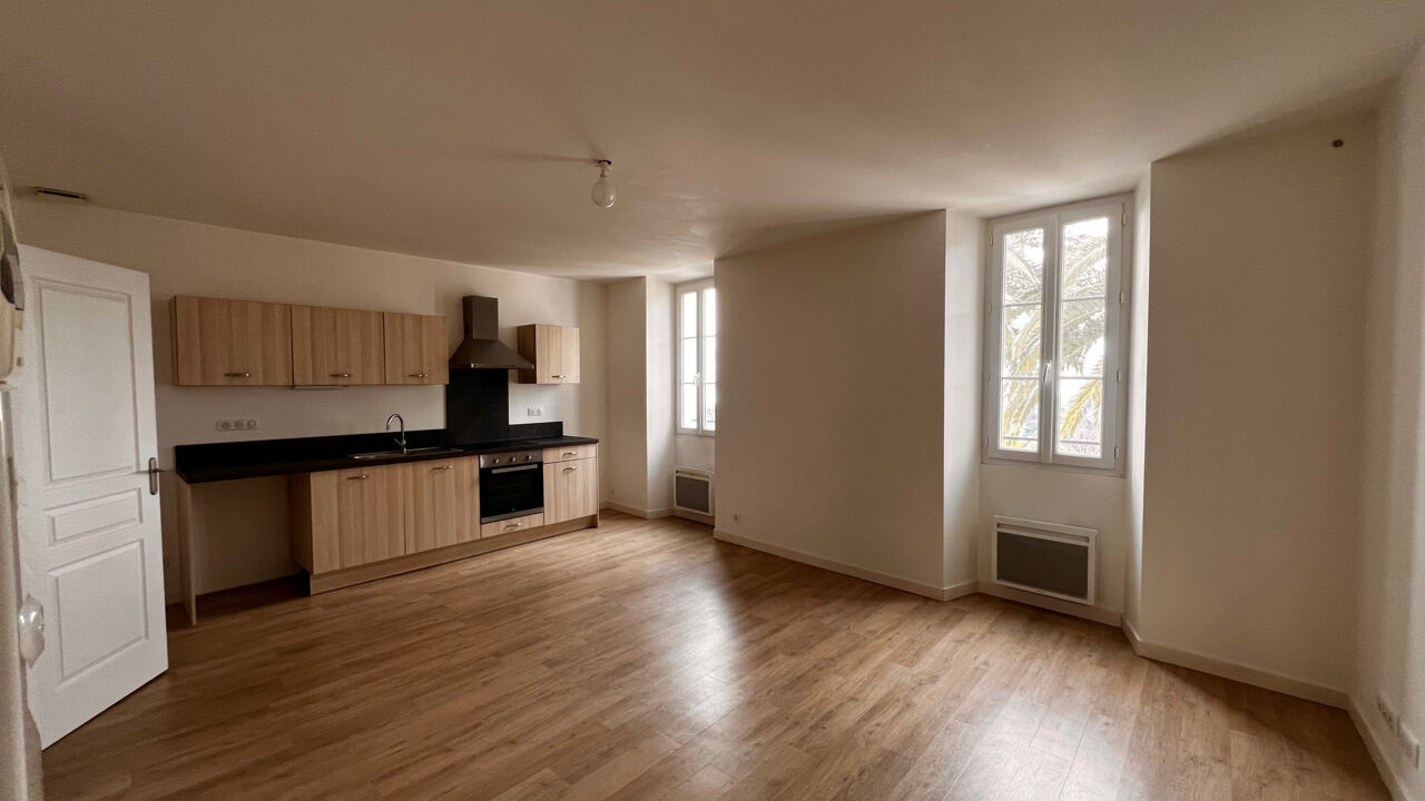 appartement 2 pièces 36 m2 à louer à Saint-Jeannet (06640)