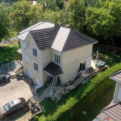 Maison 5 pièces 105 m²